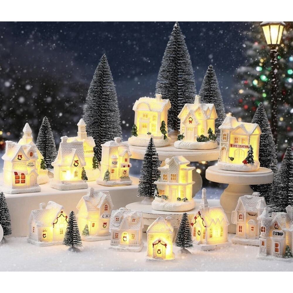 26 Pcs Resin Winter Miniature Village Sets Light up New